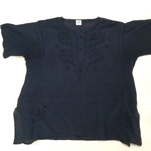 Black short sleeve embroidered kurta tunic